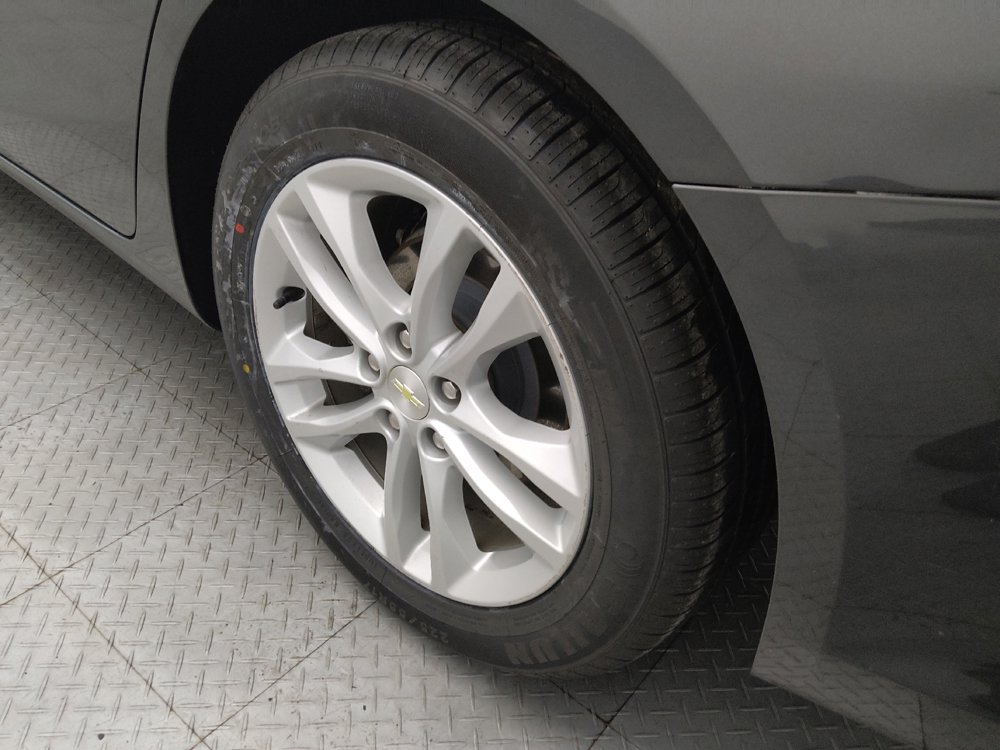 Used 2016 Chevrolet Malibu LT image 31