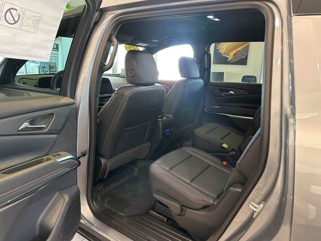 New 2026 Chevrolet Traverse Z71 w/ Driver Confidence Package AWD/4WD image 18
