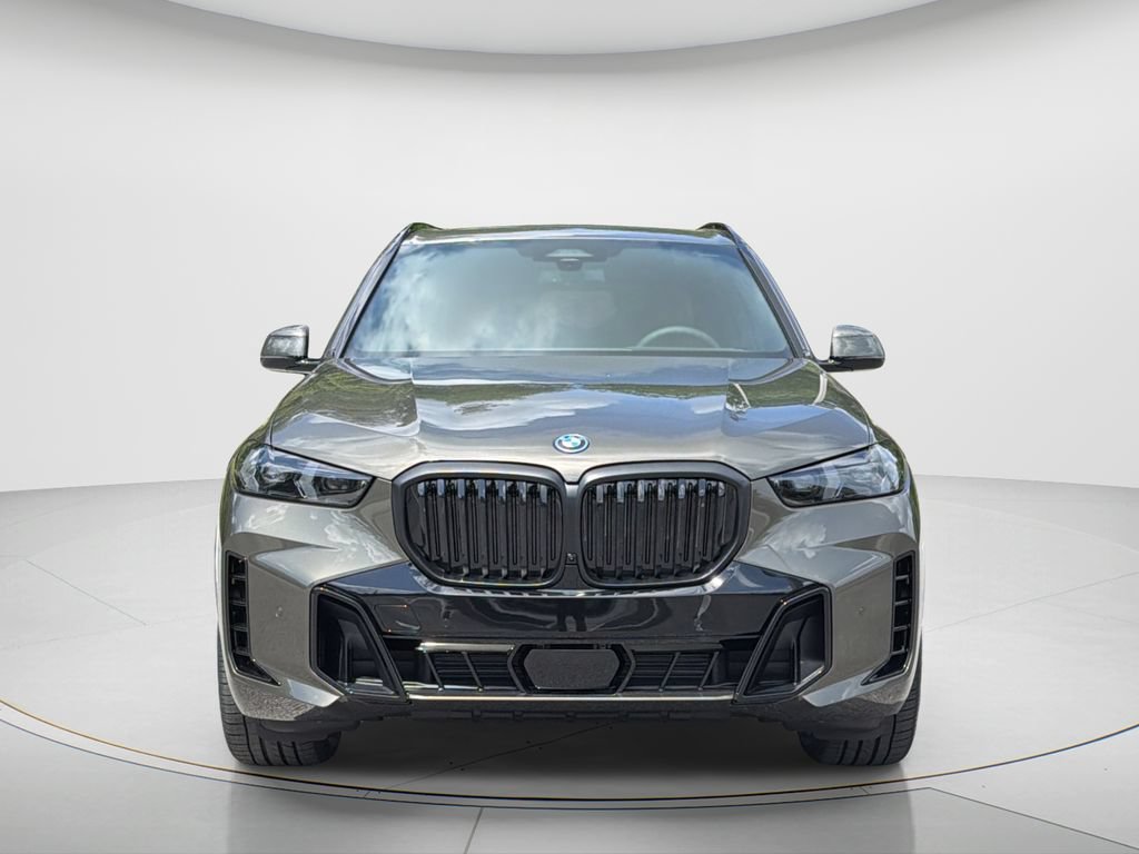 Certified 2026 BMW X5 xDrive50e w/ M Sport Package AWD/4WD image 8