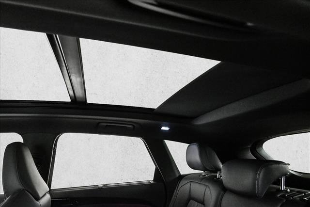 New 2025 Audi SQ5 Premium Plus image 21