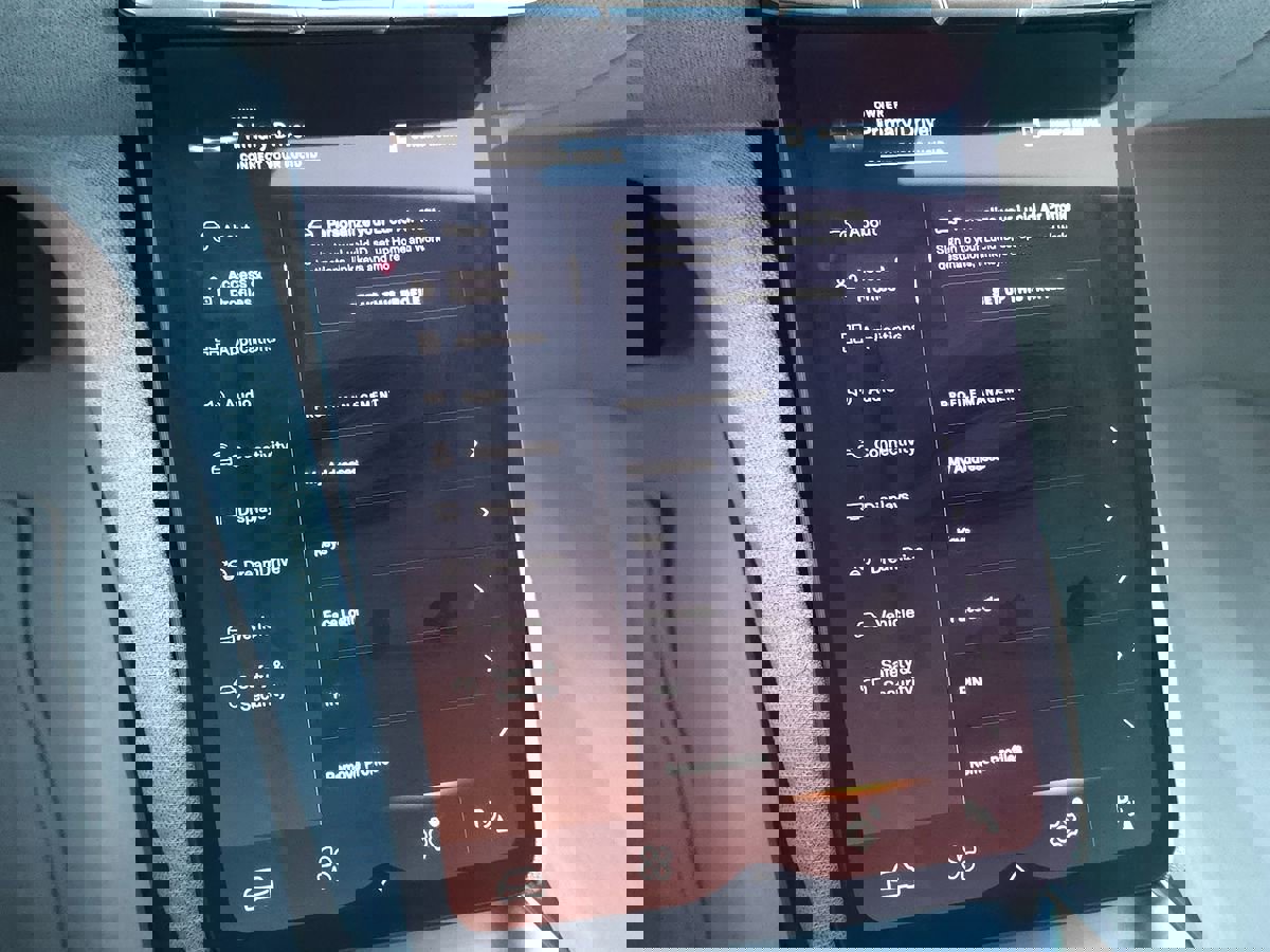 Used 2025 Lucid Air Pure image 45