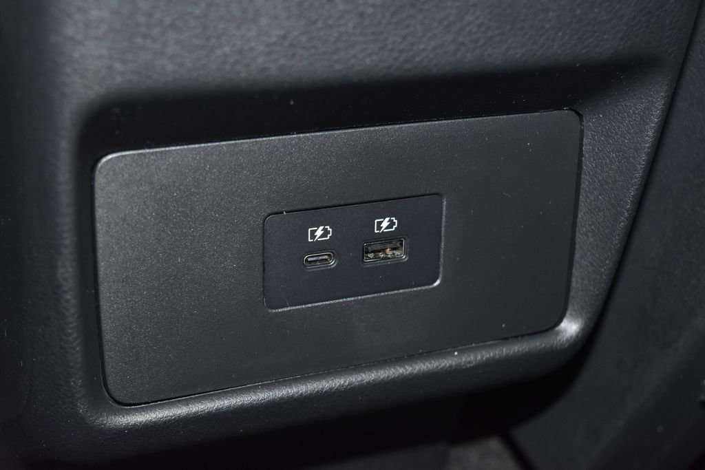 Certified 2023 Nissan Rogue SV image 19