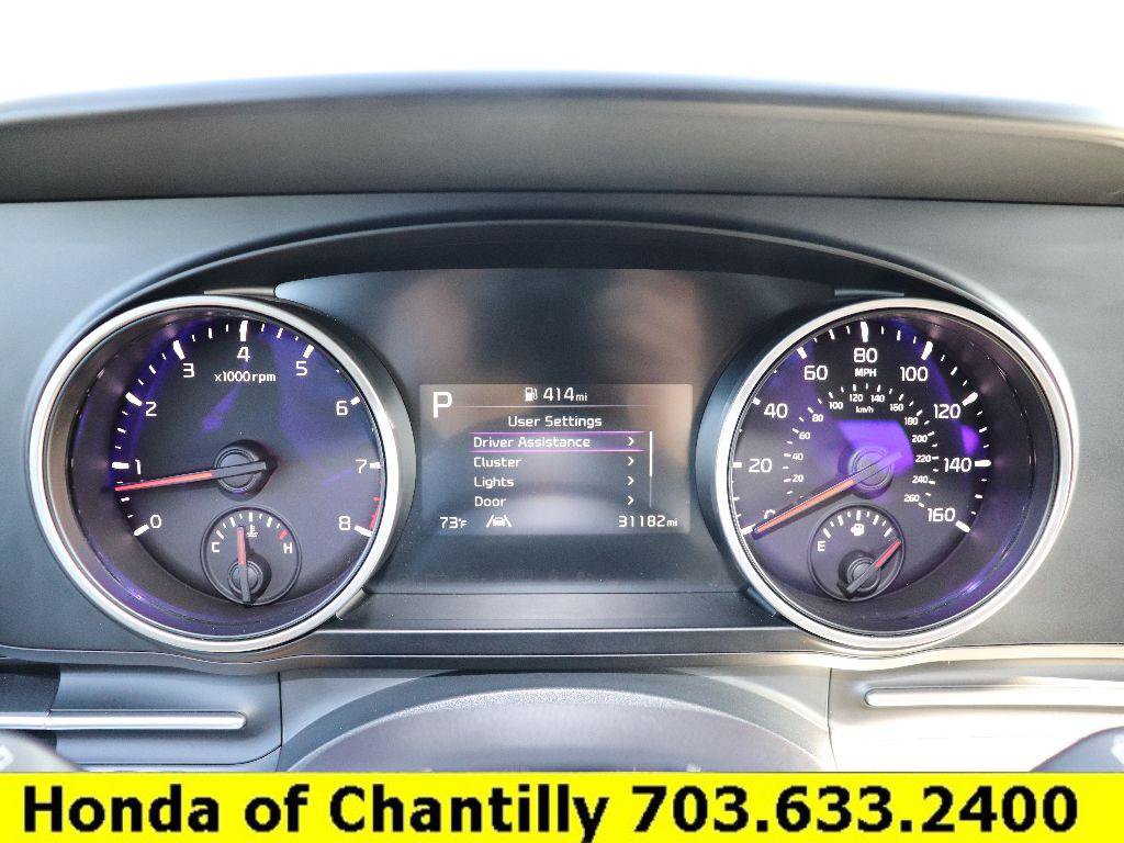 Used 2024 Kia Carnival LX FWD image 9