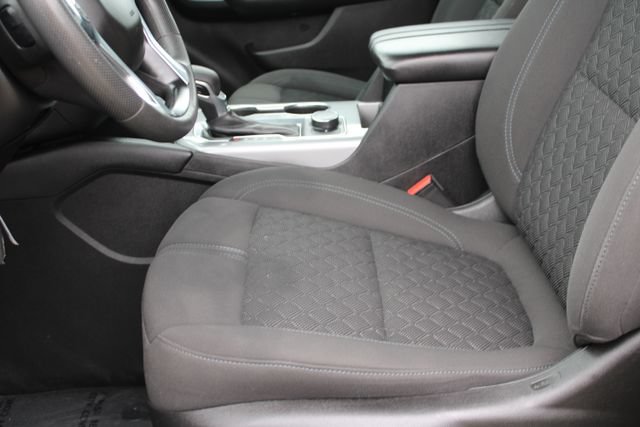 Used 2021 Chevrolet Blazer LT FWD image 30