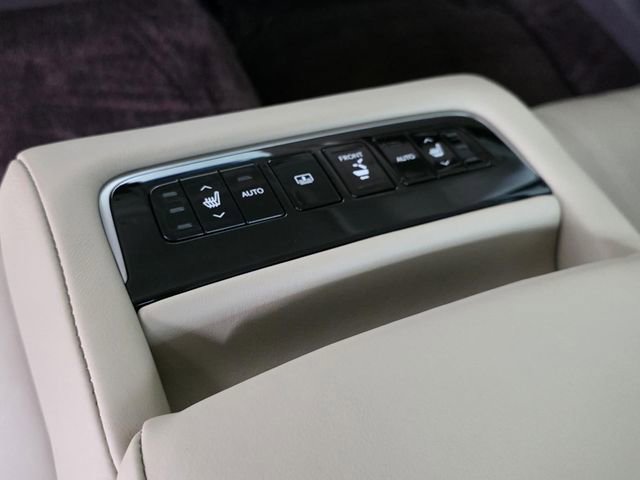 Certified 2020 Lexus LS 500 w/ Interior Upgrade Package RWD image 11