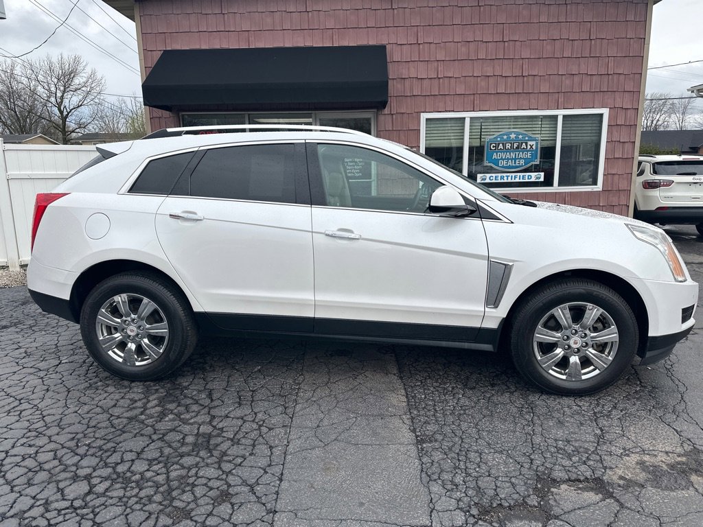 Used 2016 Cadillac SRX Luxury image 6