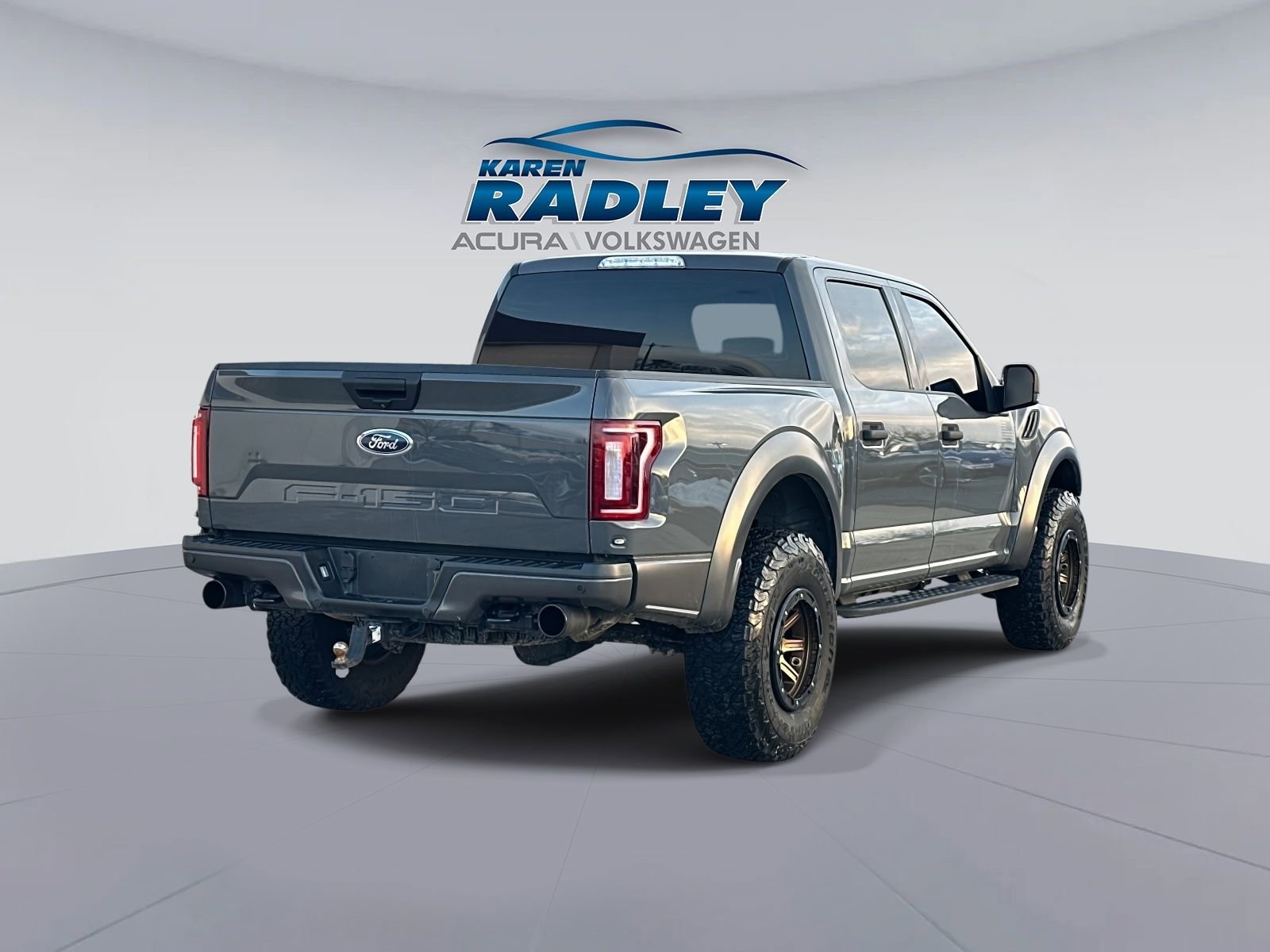 Used 2020 Ford F150 Raptor image 2
