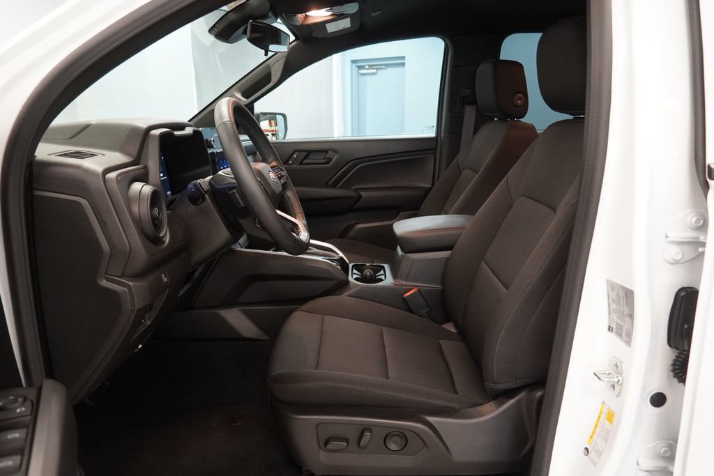 New 2026 Chevrolet Colorado W/T w/ Advanced Trailering Package AWD/4WD image 5