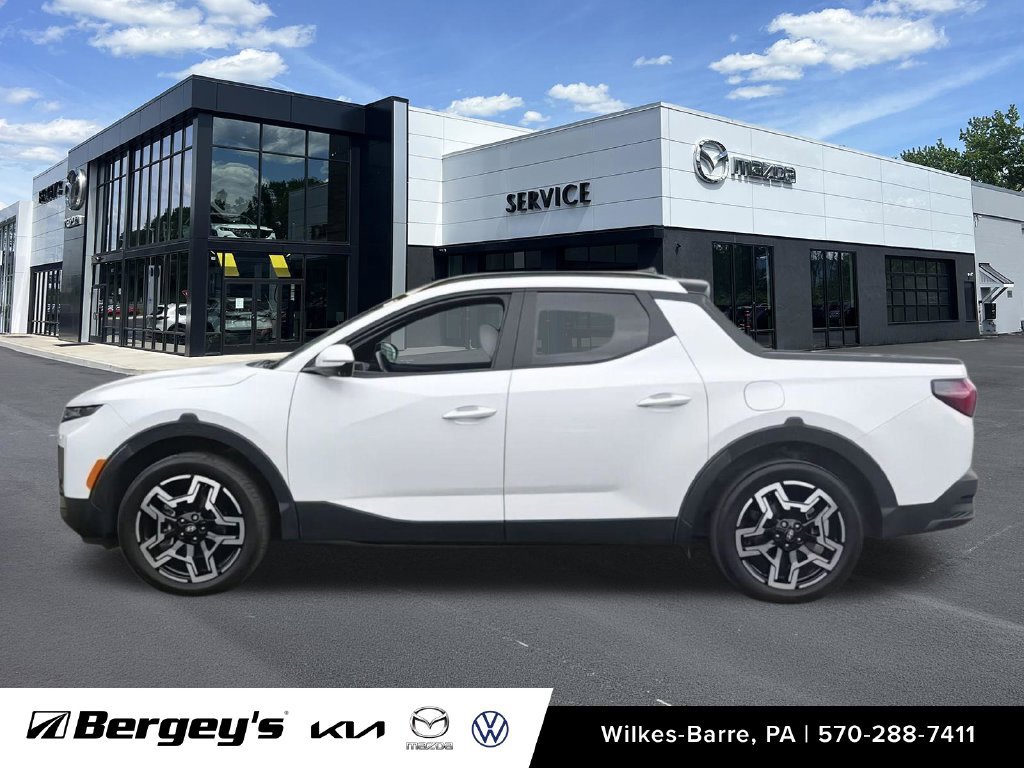 Used 2025 Hyundai Santa Cruz Limited AWD/4WD image 6