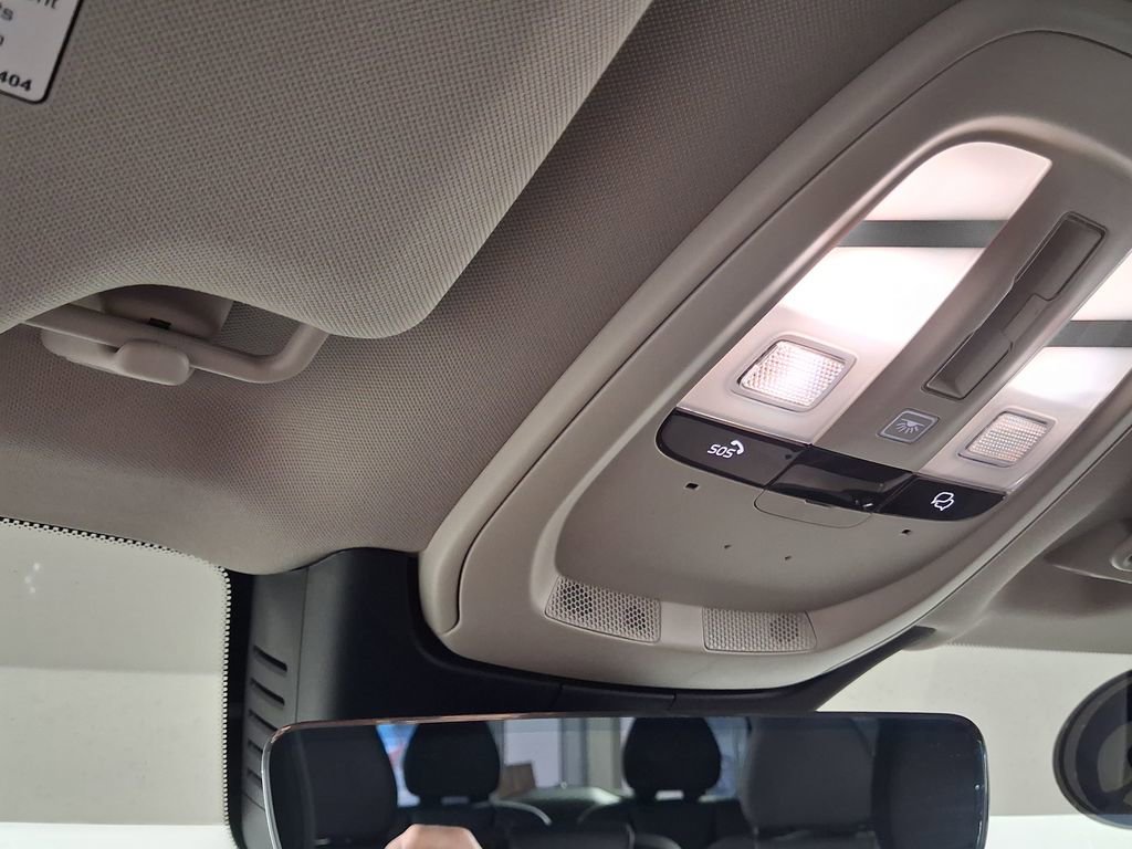 Used 2025 Volvo XC90 B6 Plus w/ Protection Package Premier AWD/4WD image 30