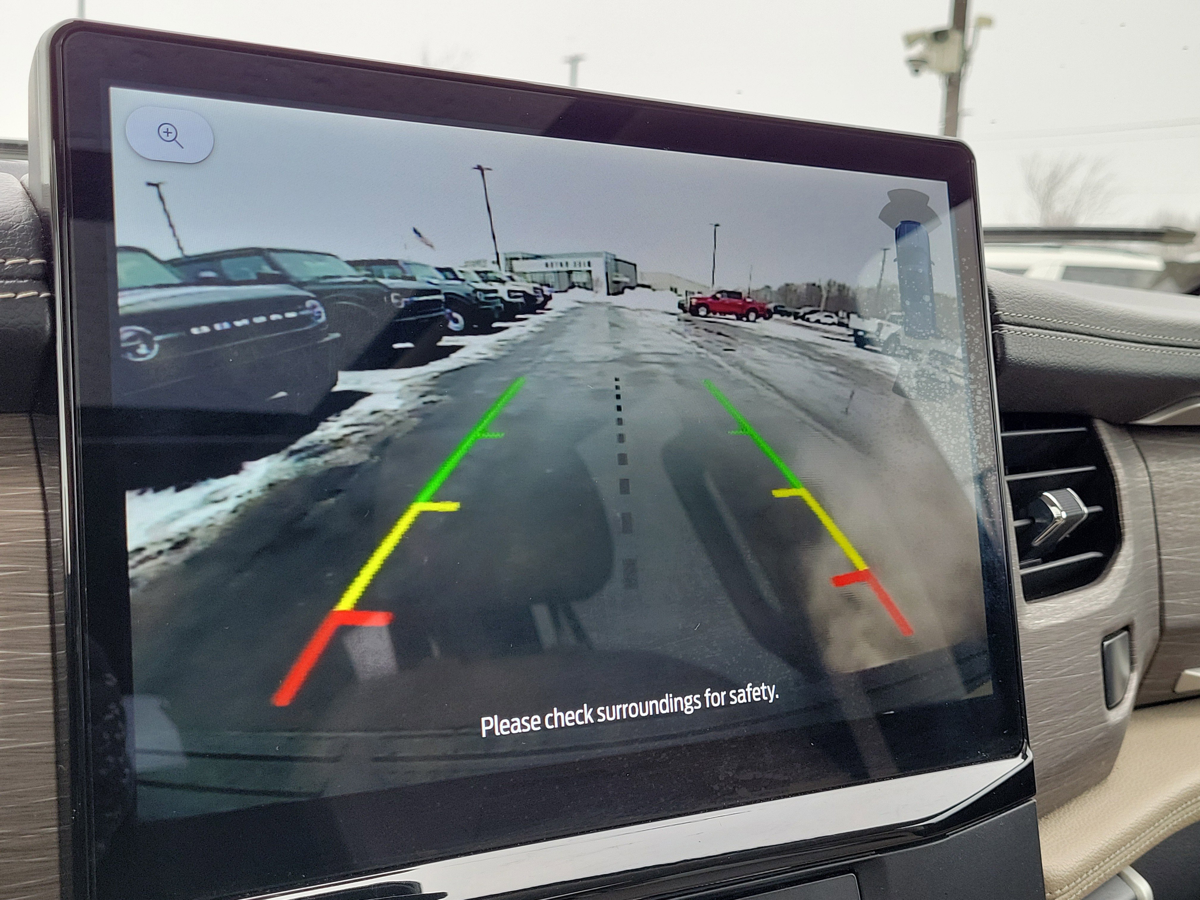 Certified 2024 Ford Expedition Limited image 29