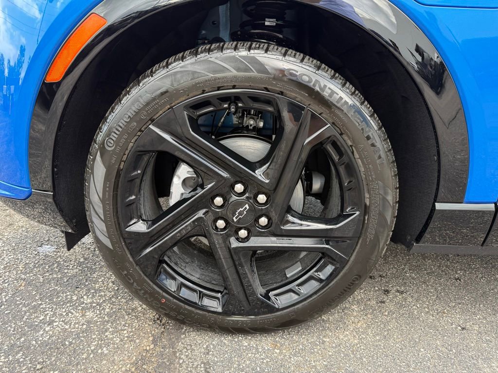 New 2025 Chevrolet Equinox EV RS image 31