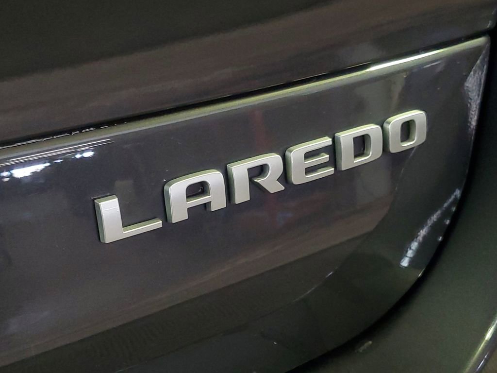 Used 2024 Jeep Grand Cherokee L Laredo w/ Trailer Tow Package image 7