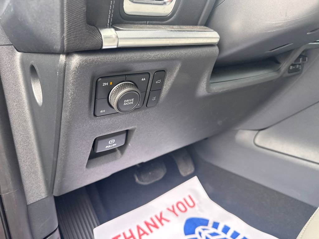 Used 2025 Ford Expedition Max Platinum w/ Driver's Package image 25