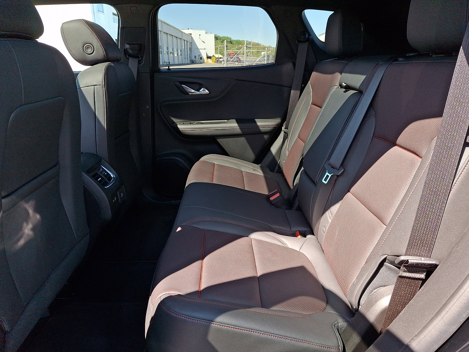 Certified 2025 Chevrolet Blazer RS w/ Driver Confidence II Package AWD/4WD image 10