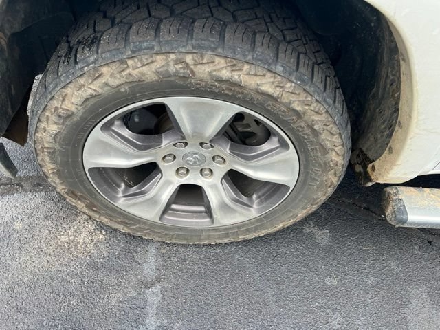Used 2021 RAM 1500 Laramie AWD/4WD image 15