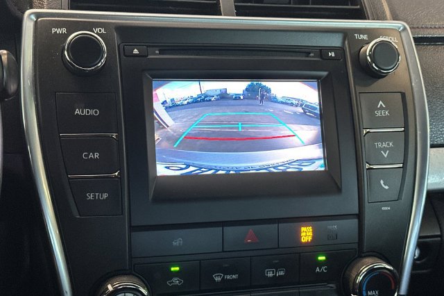 Certified 2017 Toyota Camry SE FWD image 23