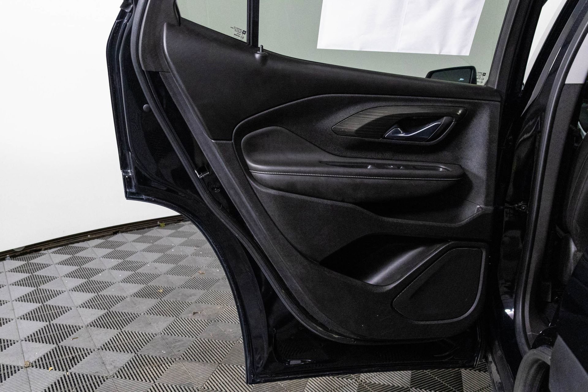 Certified 2022 GMC Terrain SLT image 35