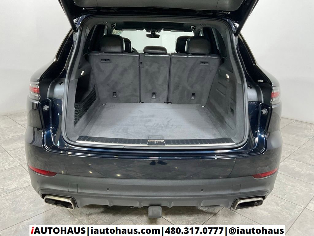 Used 2019 Porsche Cayenne Base image 8
