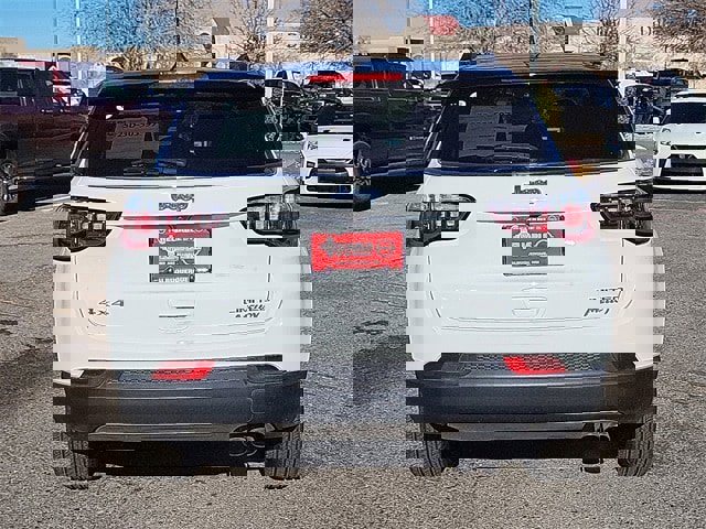 Used 2022 Jeep Compass Limited w/ Sun and Sound Group image 5