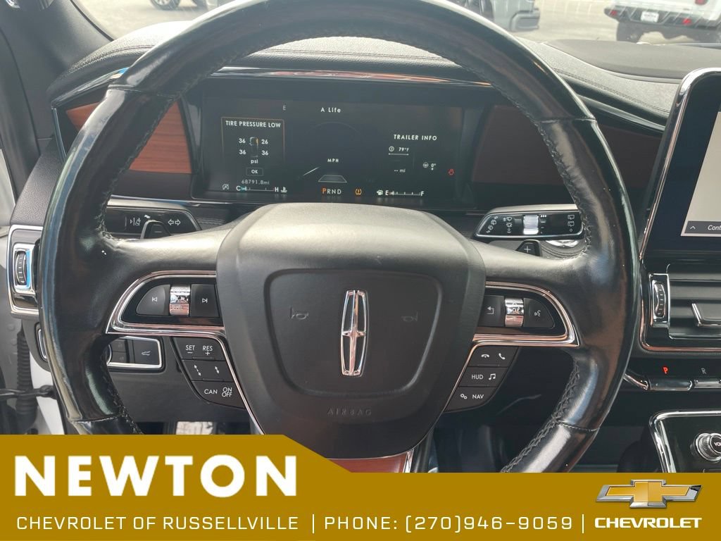 Used 2020 Lincoln Navigator Reserve w/ Equipment Group 208A Reserve AWD/4WD image 15