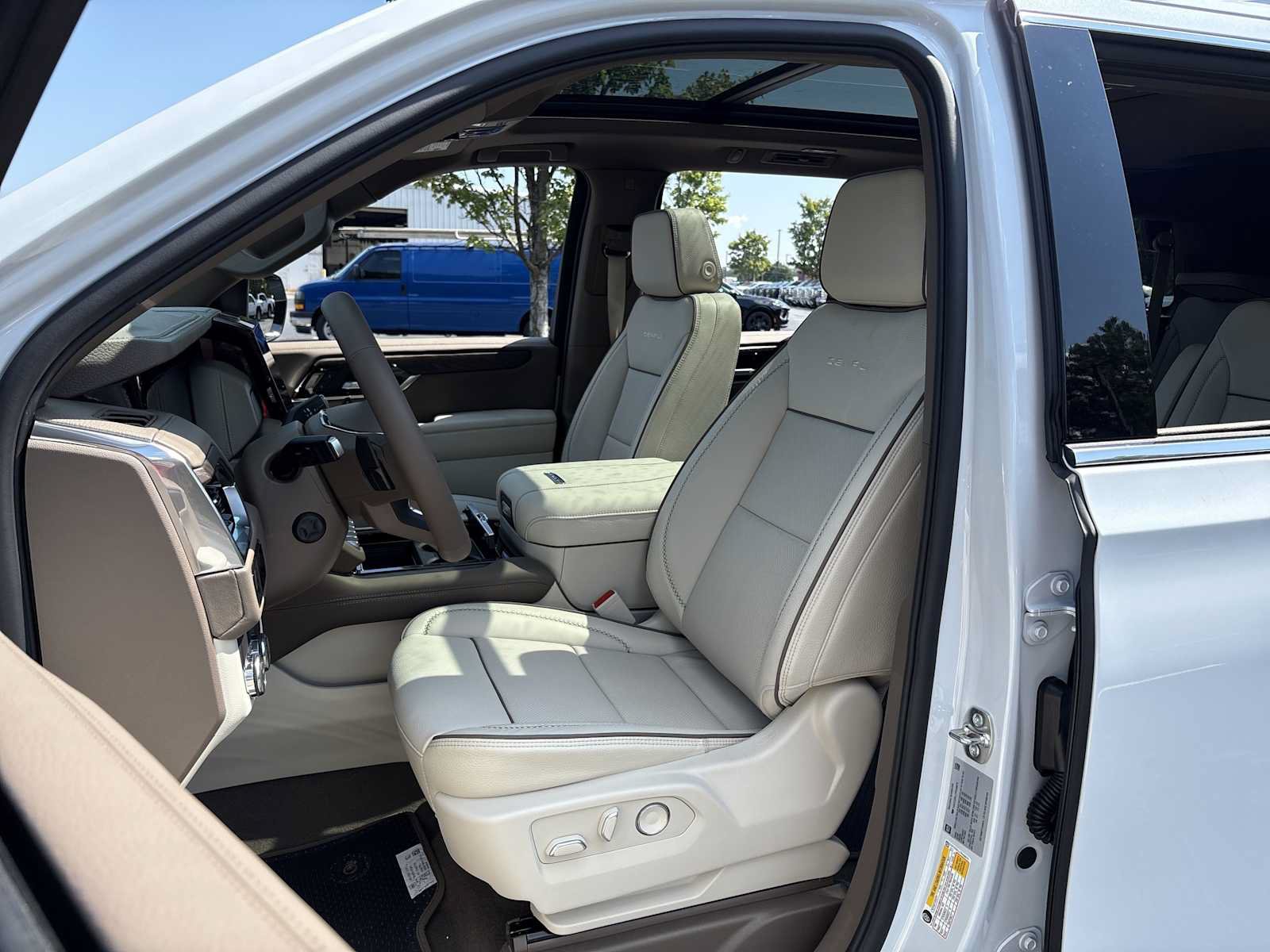 New 2026 GMC Yukon Denali w/ Sun & Power Step Package RWD image 16