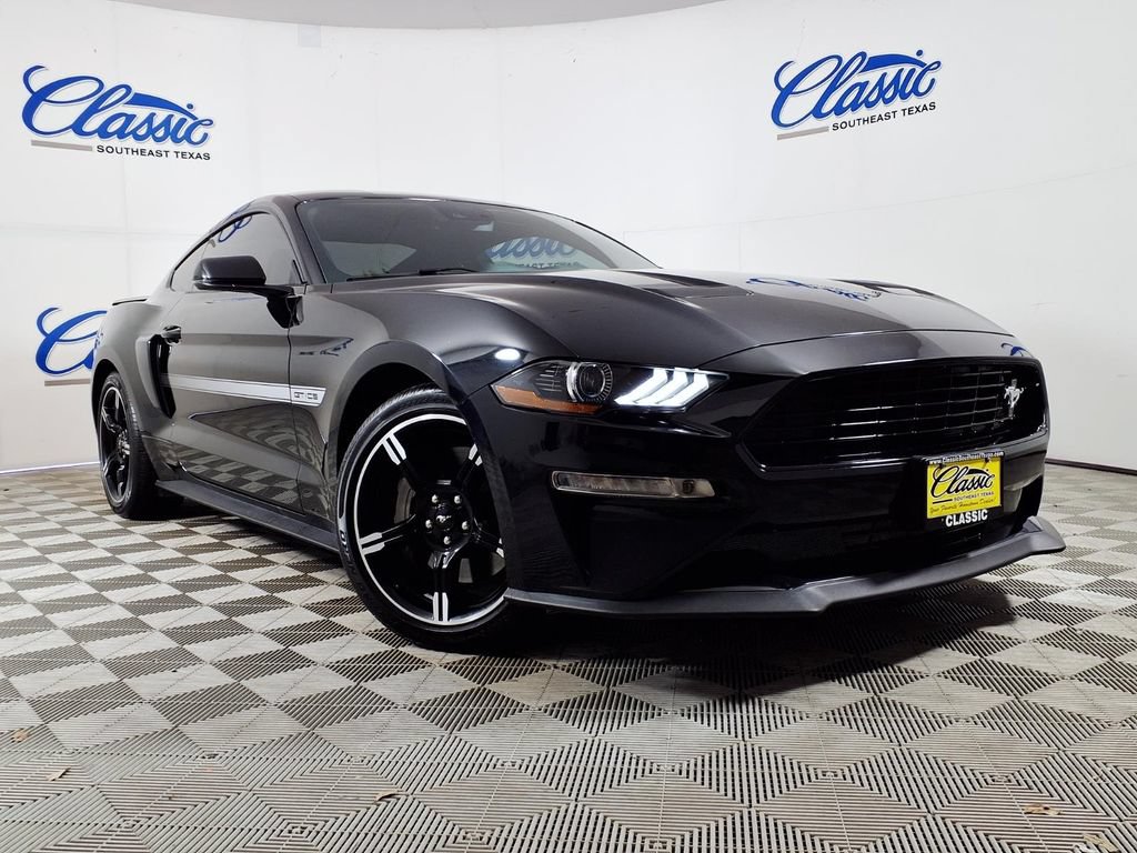 Used 2020 Ford Mustang GT Premium w/ Equipment Group 401A RWD image 1