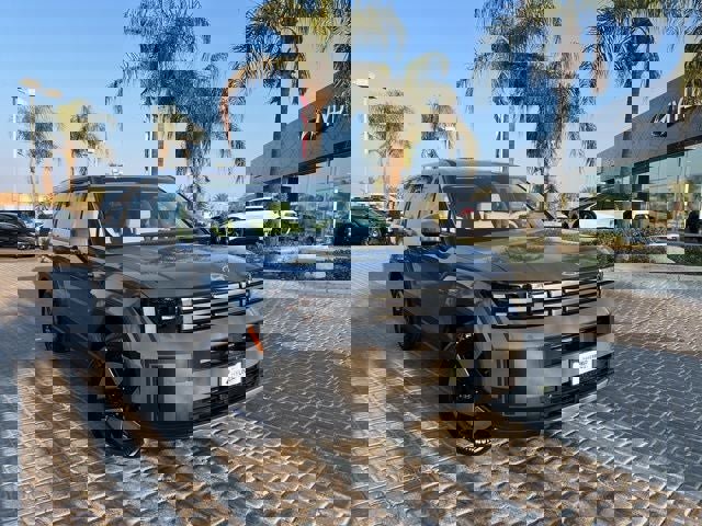 New 2026 Hyundai Santa Fe SE image 1