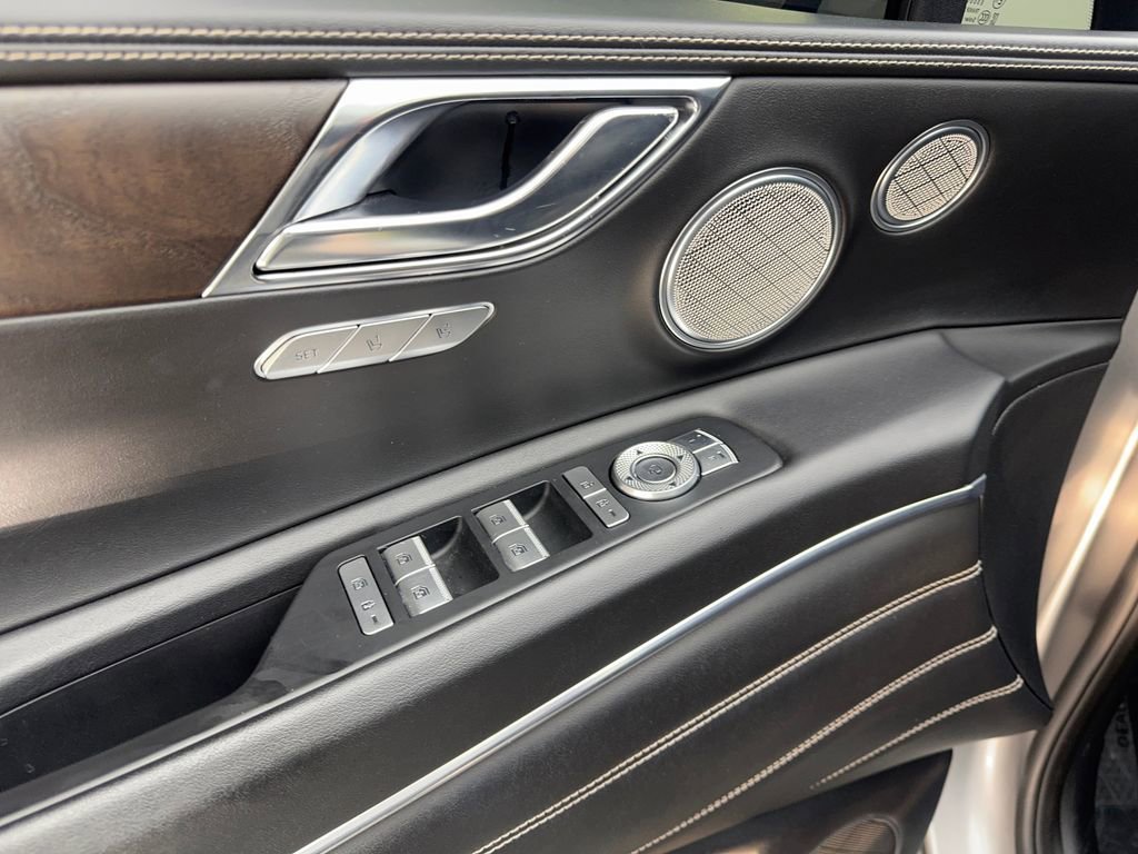 Used 2023 Genesis GV80 3.5T w/ Advanced Package image 33