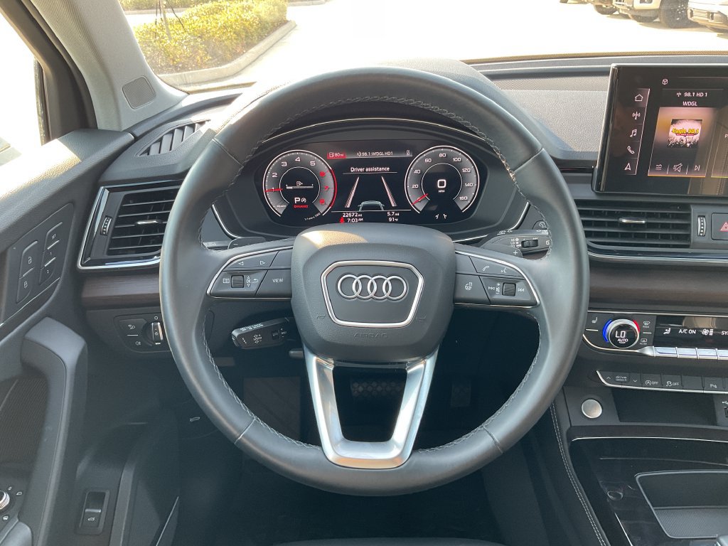 Used 2023 Audi Q5 2.0T Premium Plus w/ Premium Plus Package AWD/4WD image 21