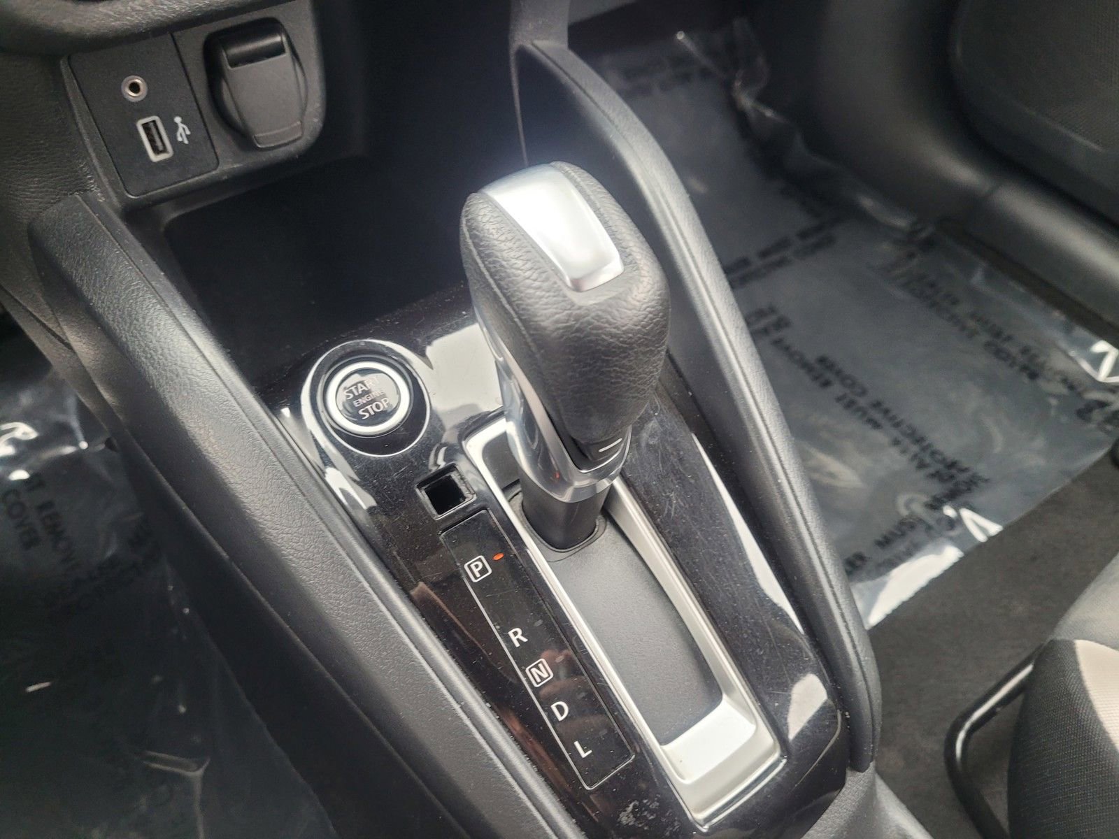 Used 2021 Nissan Versa SV FWD image 20