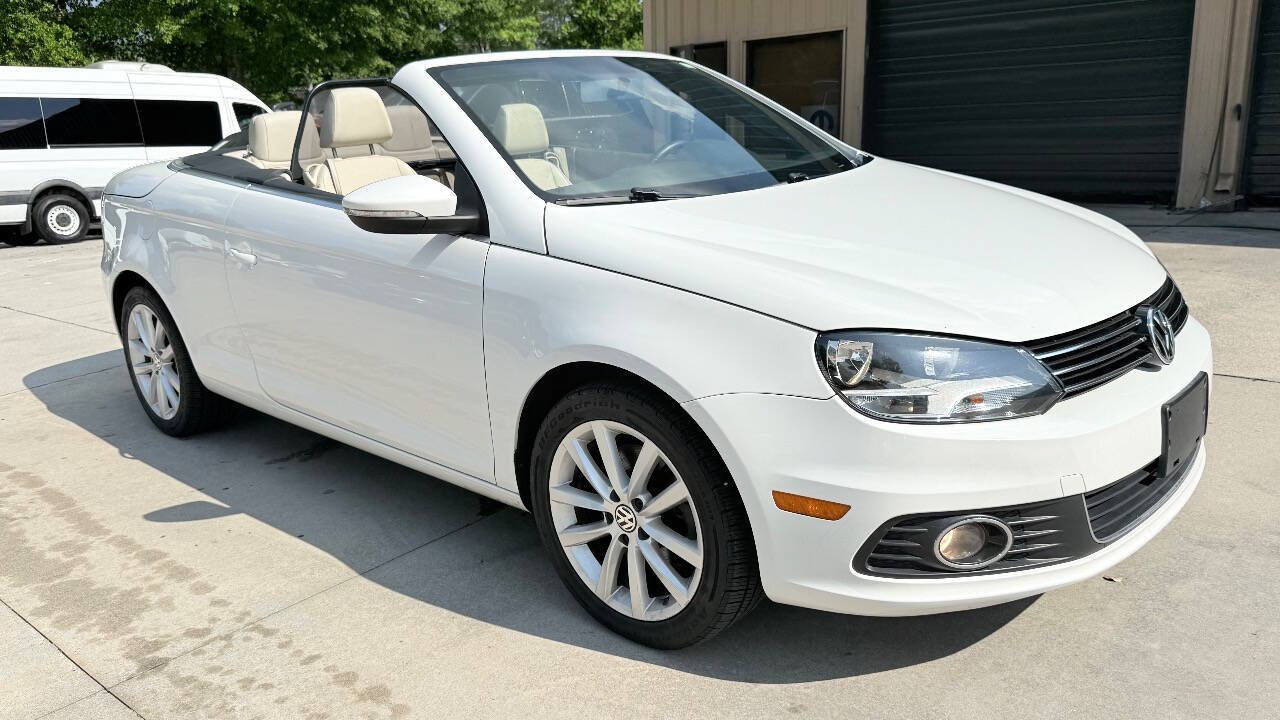 Used 2012 Volkswagen Eos Komfort FWD image 15