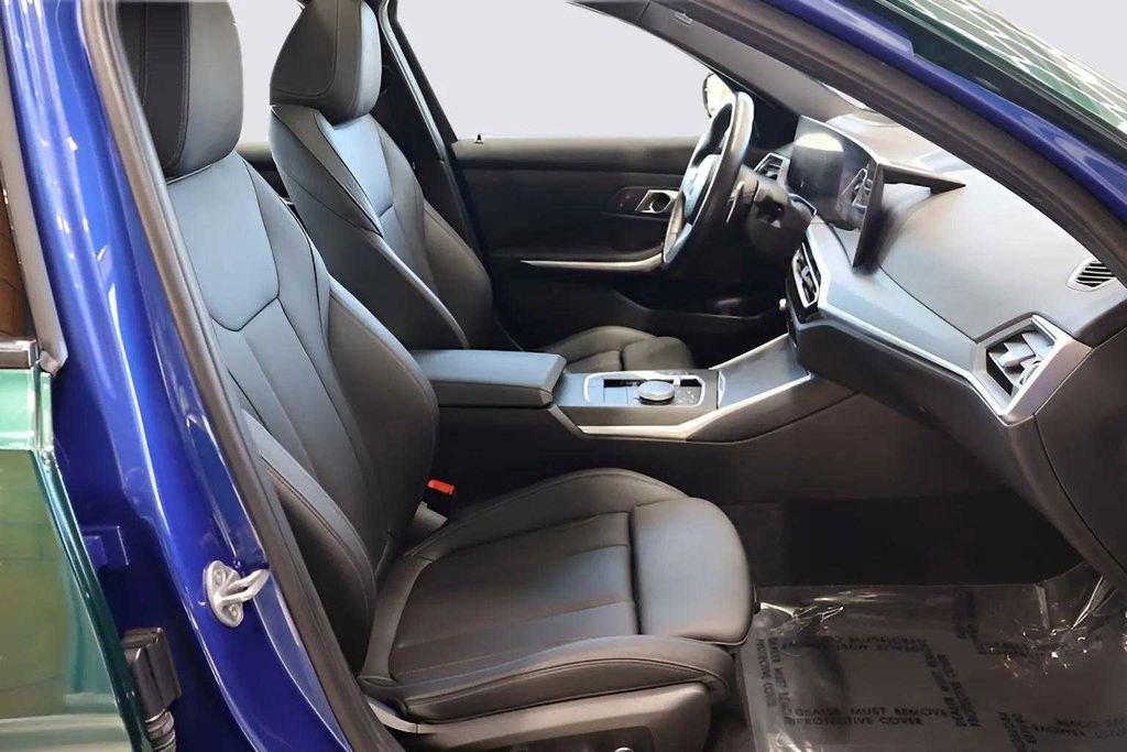 Used 2024 BMW M340i w/ Premium Package image 29