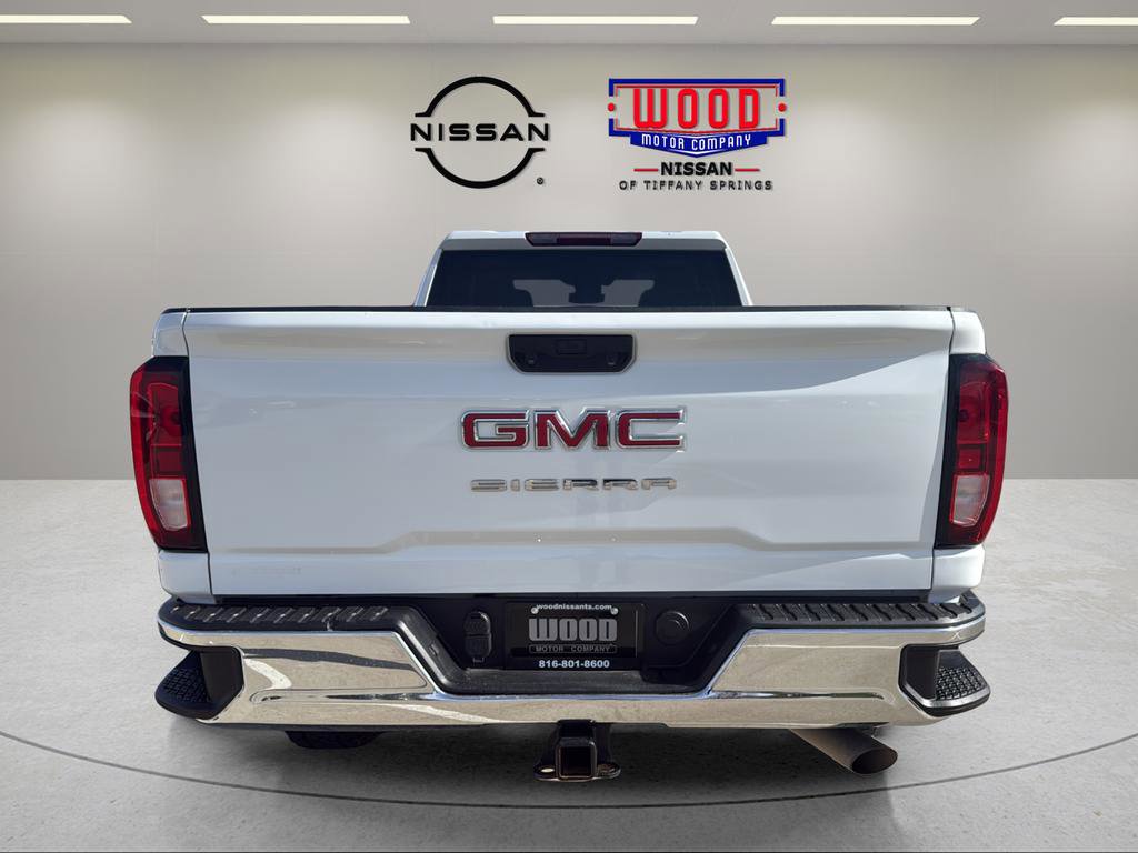 Used 2024 GMC Sierra 3500 Pro w/ Convenience Package AWD/4WD image 3