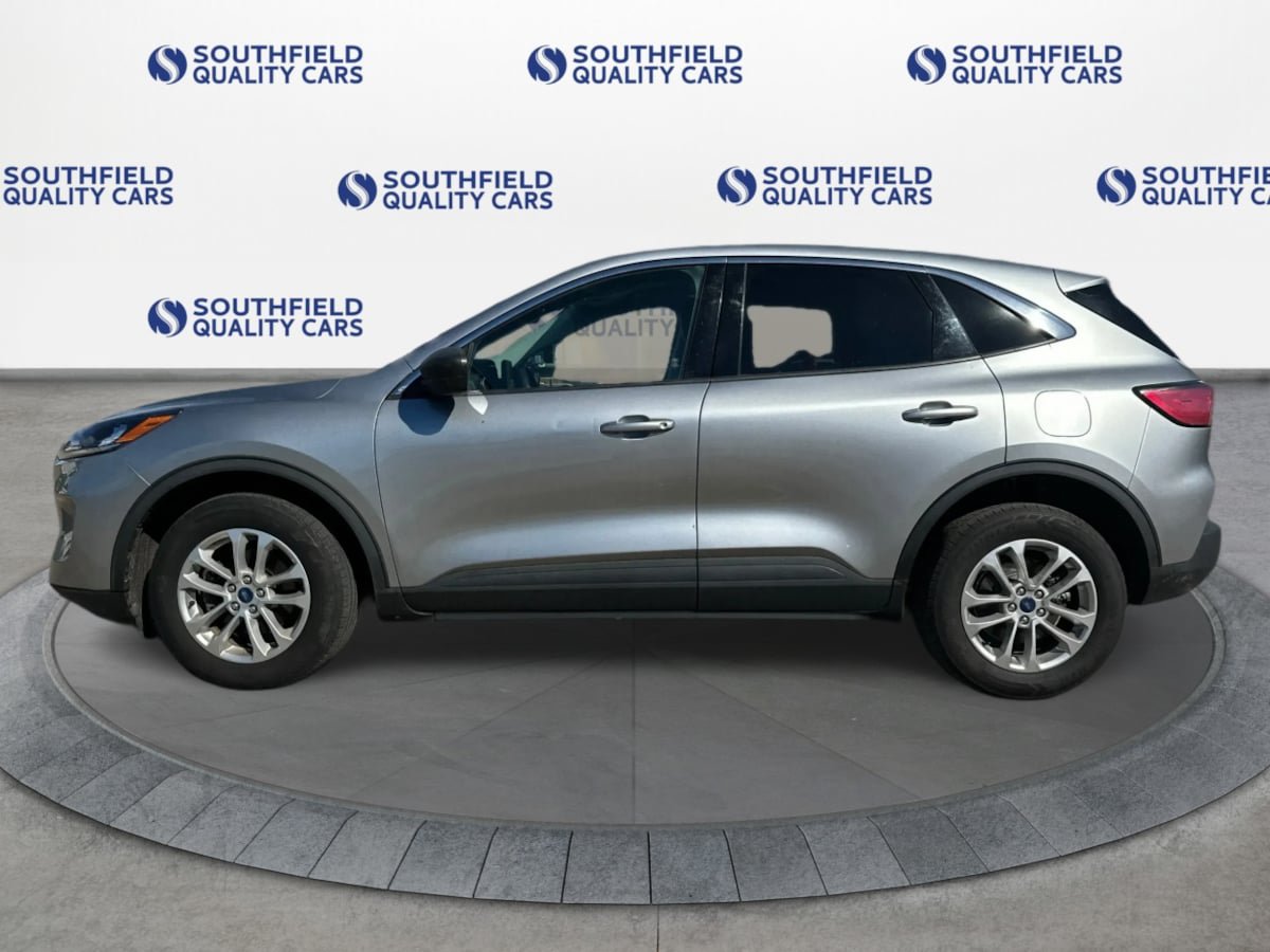 Used 2022 Ford Escape SE AWD/4WD image 3
