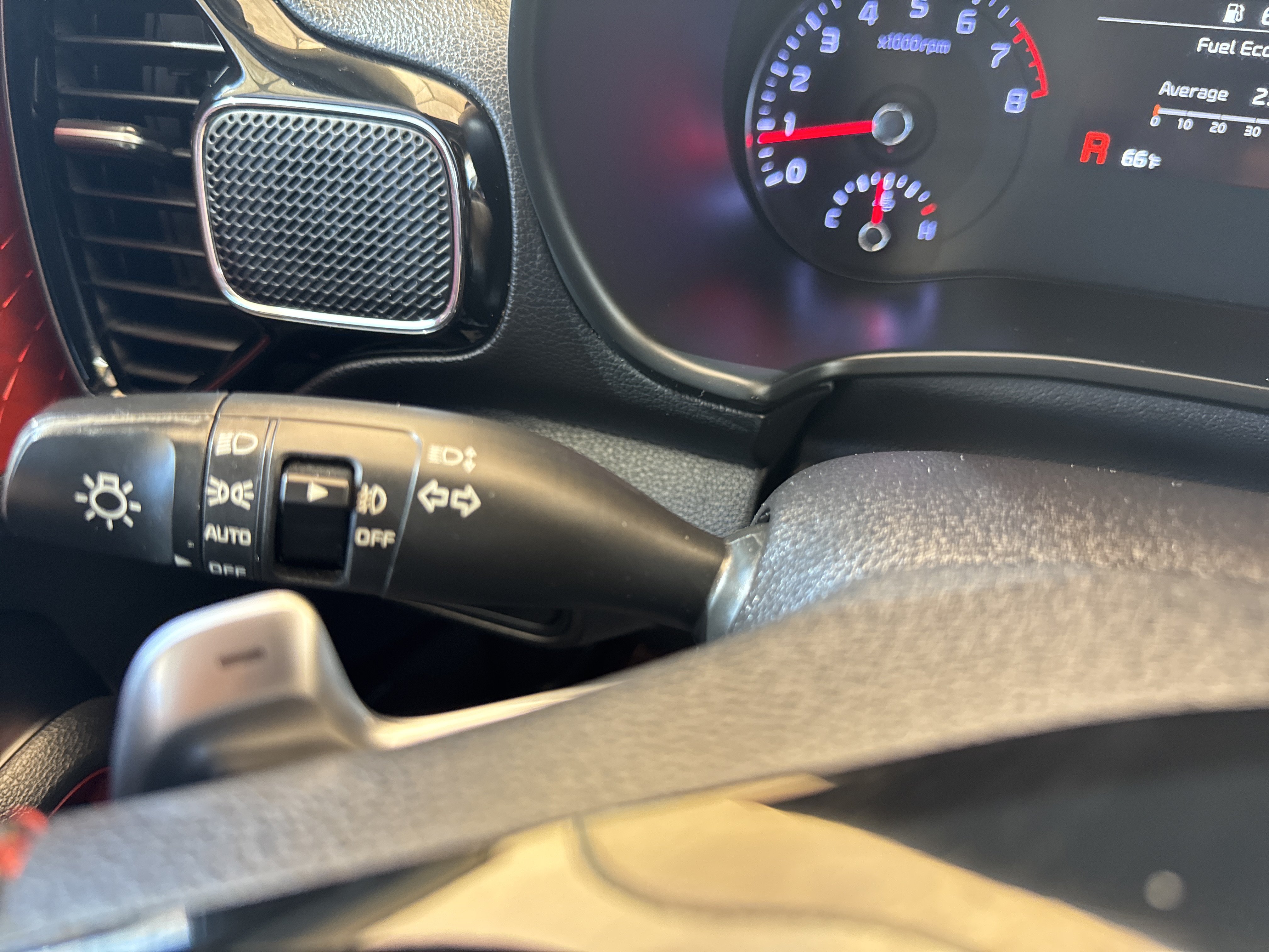 Used 2020 Kia Soul GT-Line Turbo FWD image 27