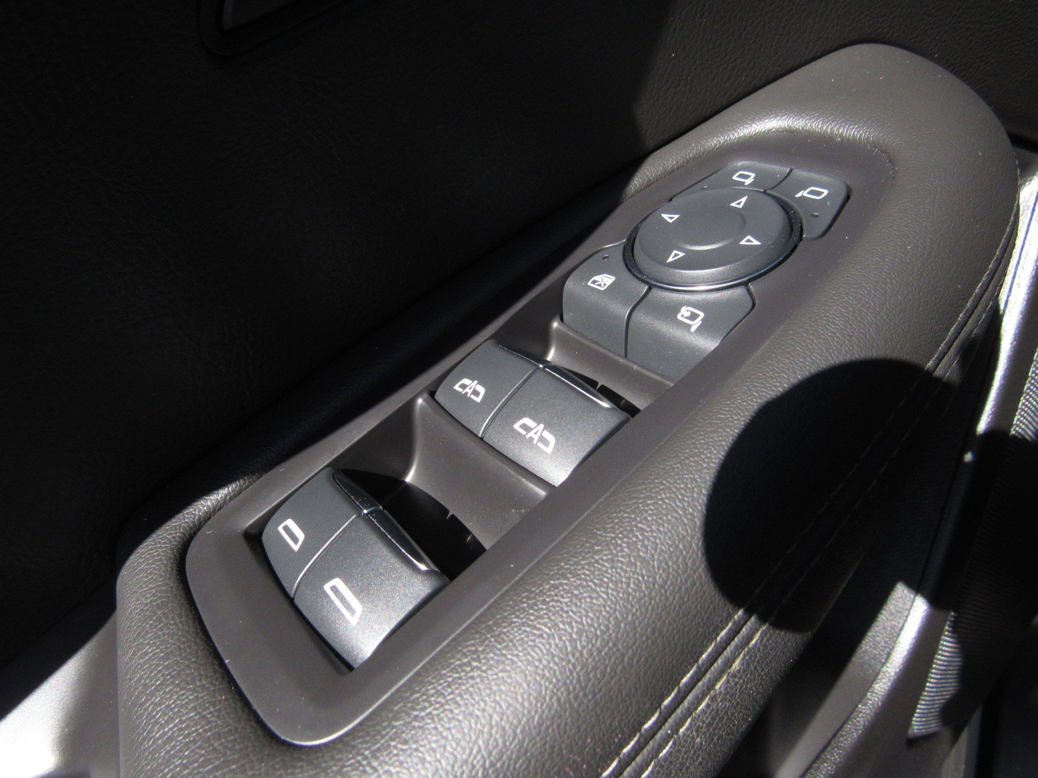 Used 2024 Cadillac XT6 Premium Luxury image 23