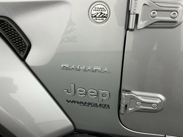 Used 2019 Jeep Wrangler Unlimited Sahara AWD/4WD image 20