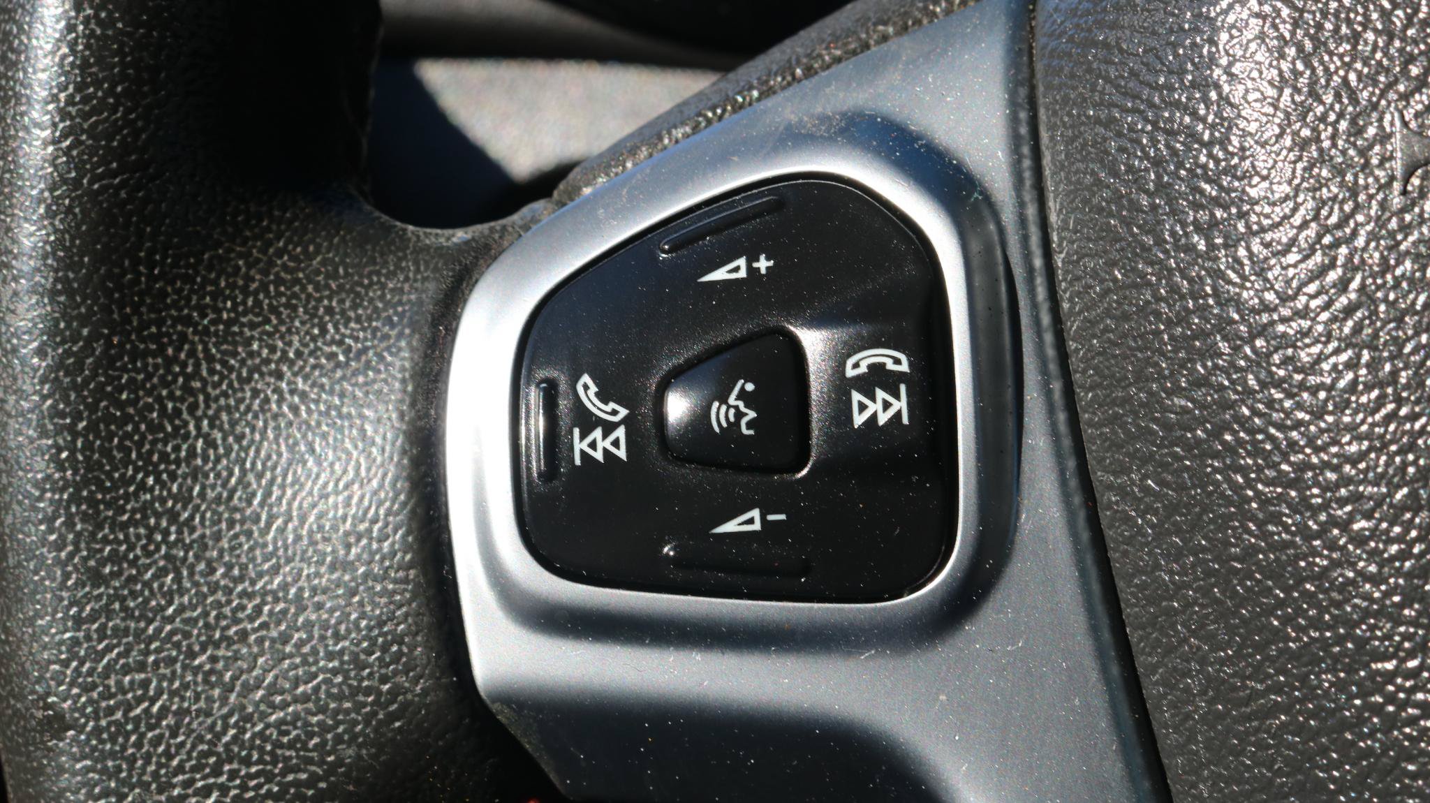 Used 2019 Ford Fiesta ST-Line FWD image 12