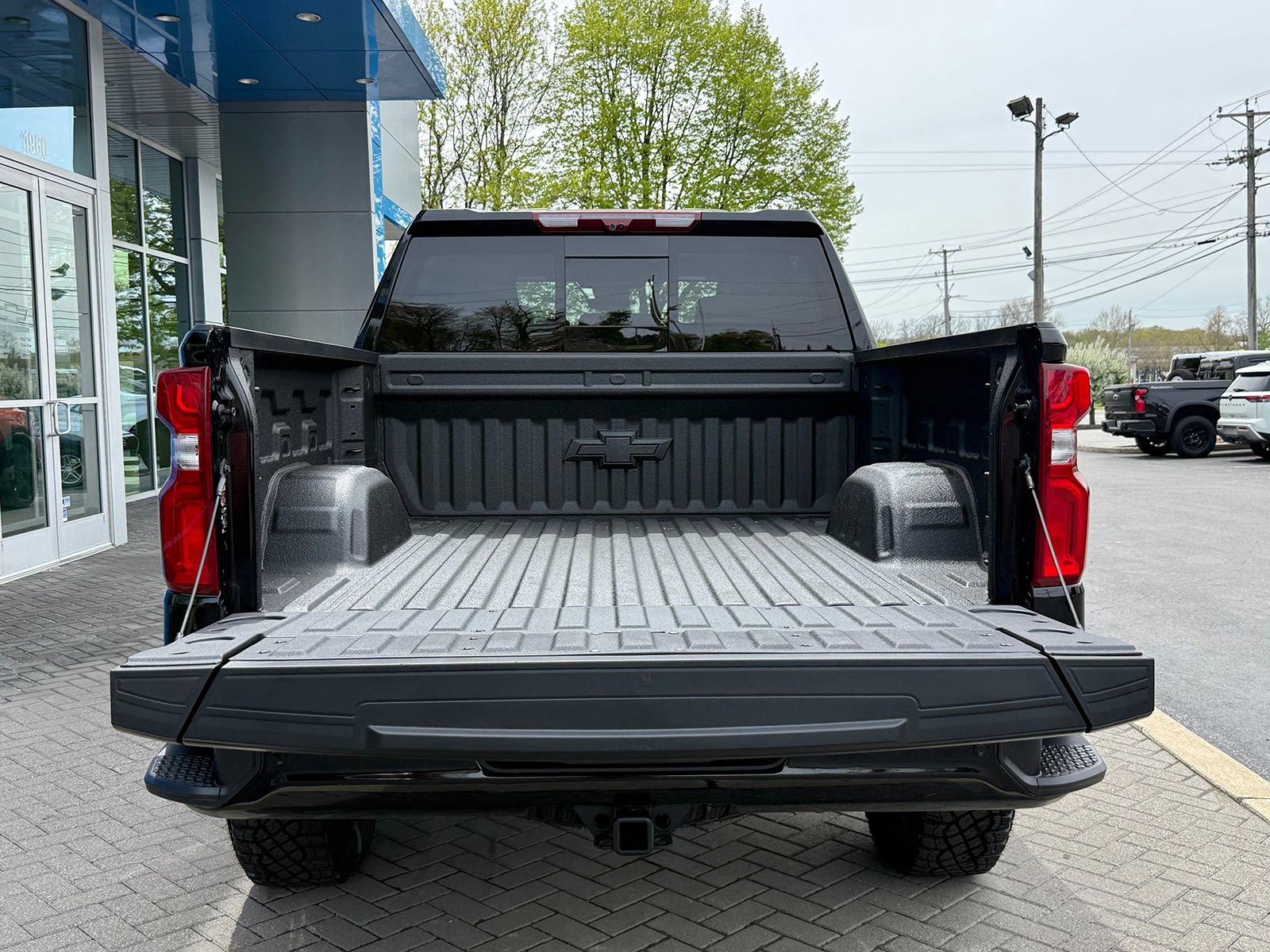 Used 2026 Chevrolet Silverado 1500 ZR2 AWD/4WD image 12