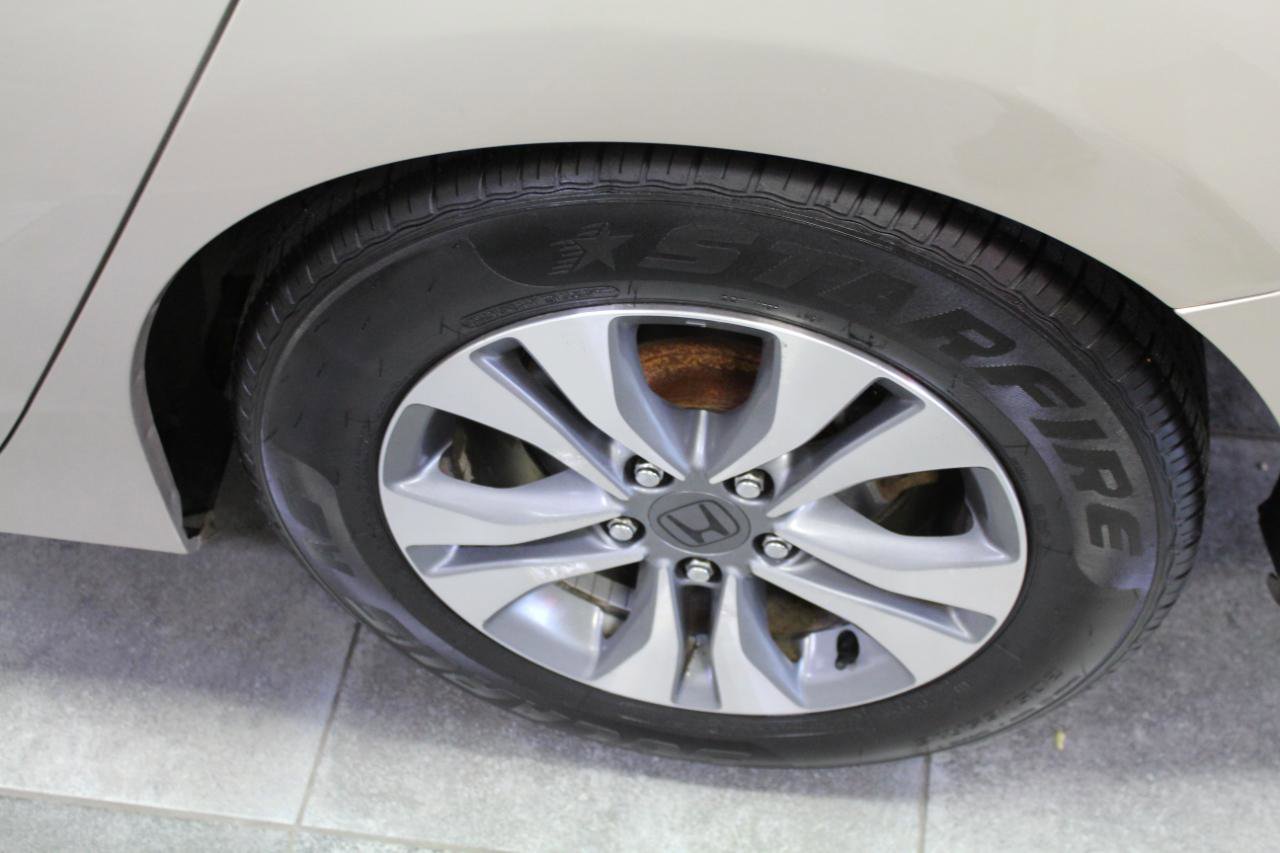 Used 2014 Honda Accord LX image 28