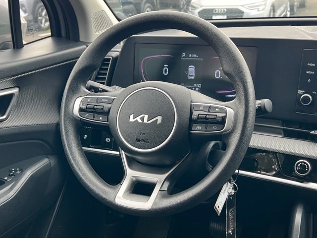 Certified 2024 Kia Sportage LX image 12