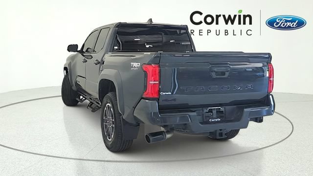 Used 2024 Toyota Tacoma TRD Sport w/ TRD Sport Premium Package AWD/4WD image 4