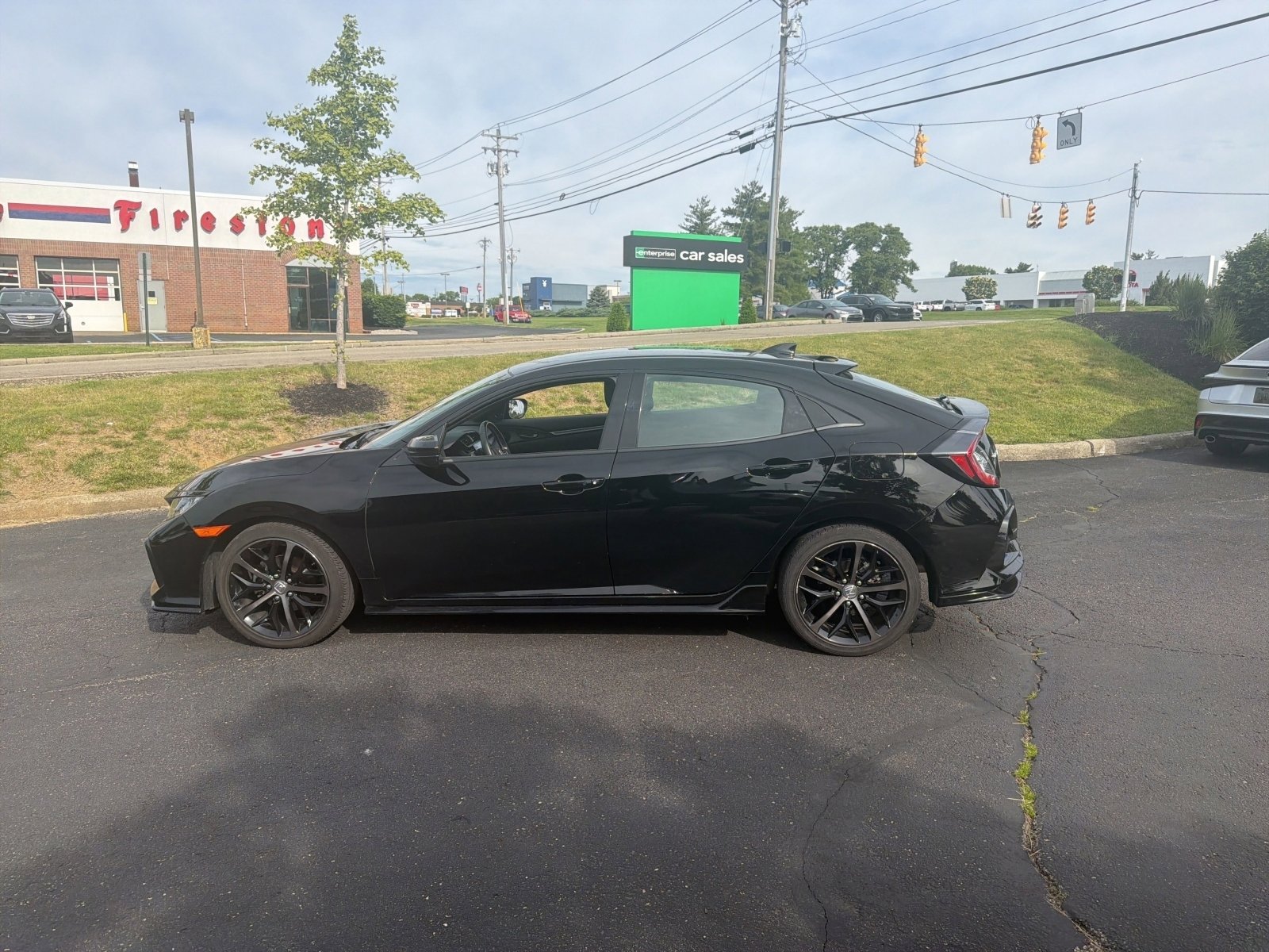 Used 2021 Honda Civic Sport image 2