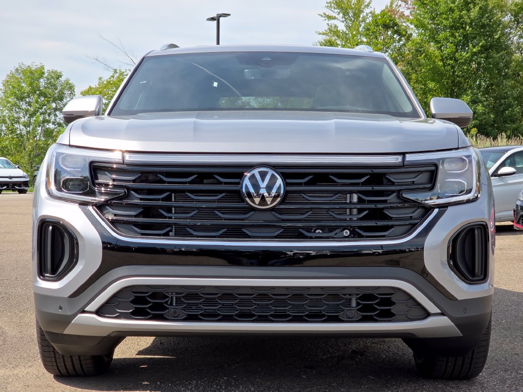 New 2026 Volkswagen Atlas Cross Sport SEL AWD/4WD image 14