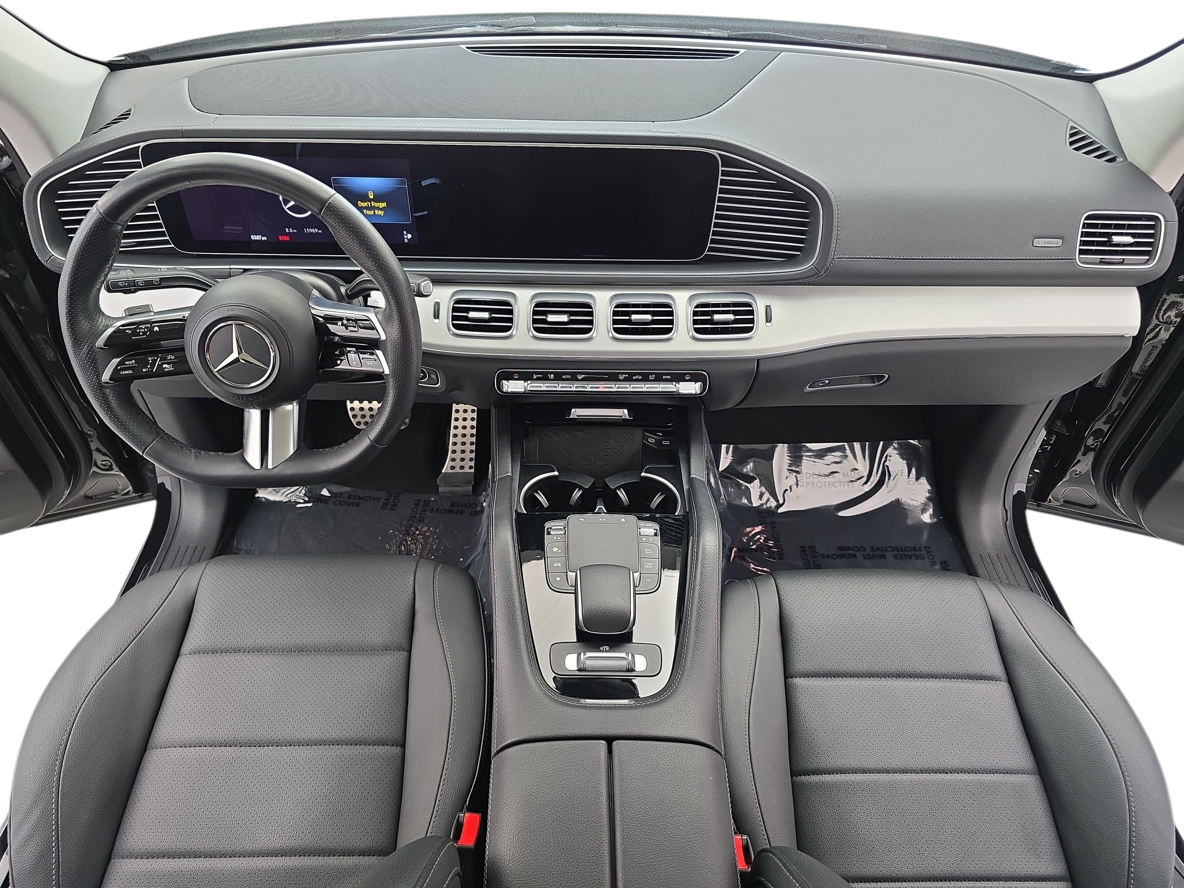 Used 2024 Mercedes-Benz GLS 450 4MATIC w/ AMG Line Exterior image 9