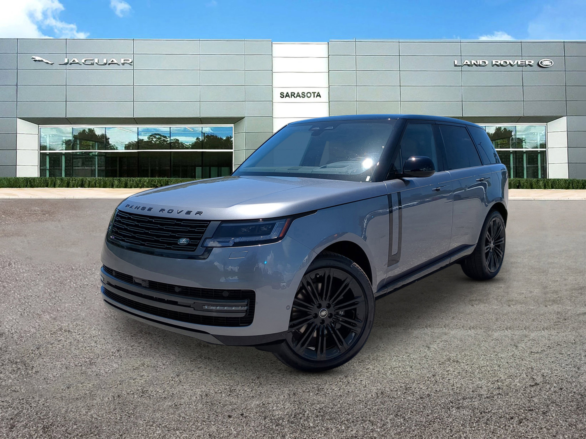 New 2025 Land Rover Range Rover SE image 1