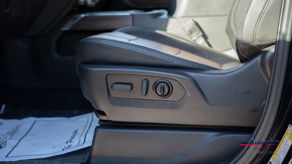 Used 2021 Chevrolet Silverado 1500 High Country w/ Z71 Off-Road Package image 12