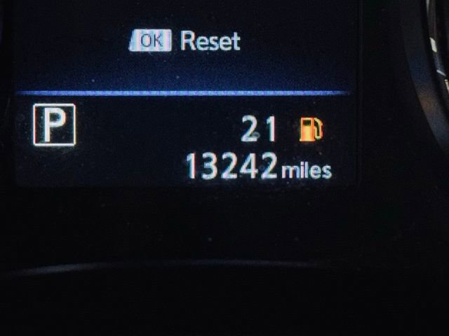 Used 2022 Nissan Rogue Sport SL image 25