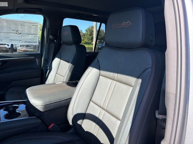 New 2026 Chevrolet Tahoe High Country AWD/4WD image 23